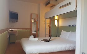Ibis Budget Leeds Centre Crown Point Road